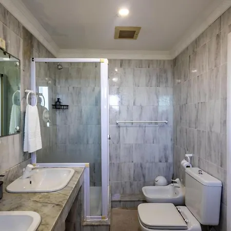 Self-Catering At Ocean Breeze Apartment Durban Exterior photo