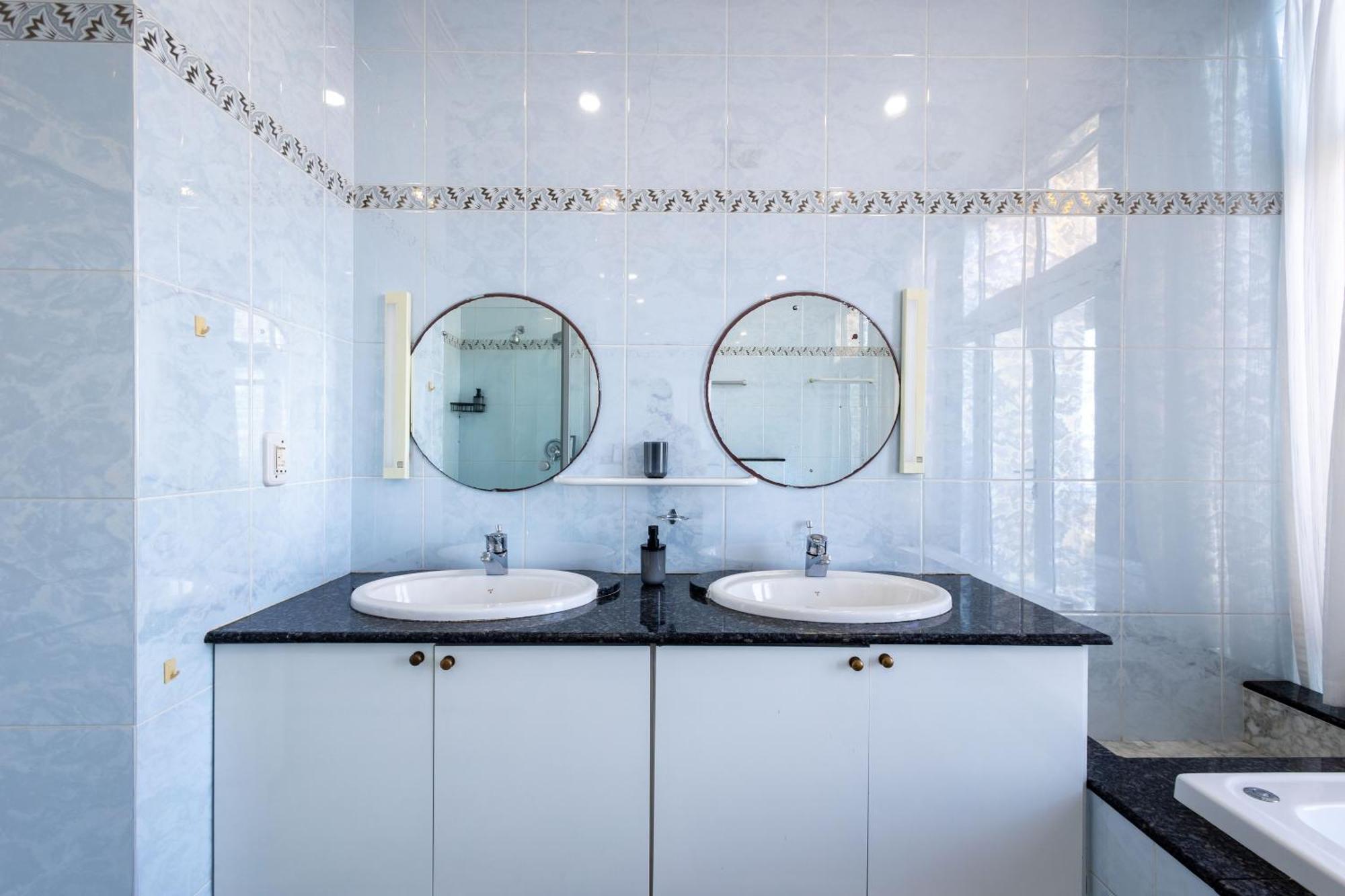 Self-catering At Ocean Breeze *