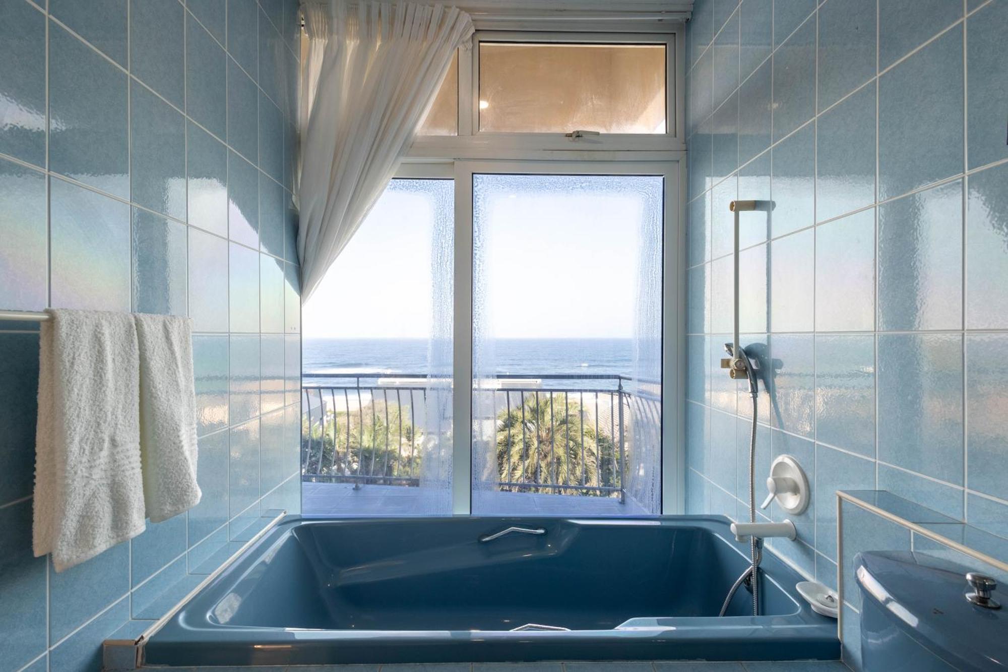 Self-catering At Ocean Breeze Durban