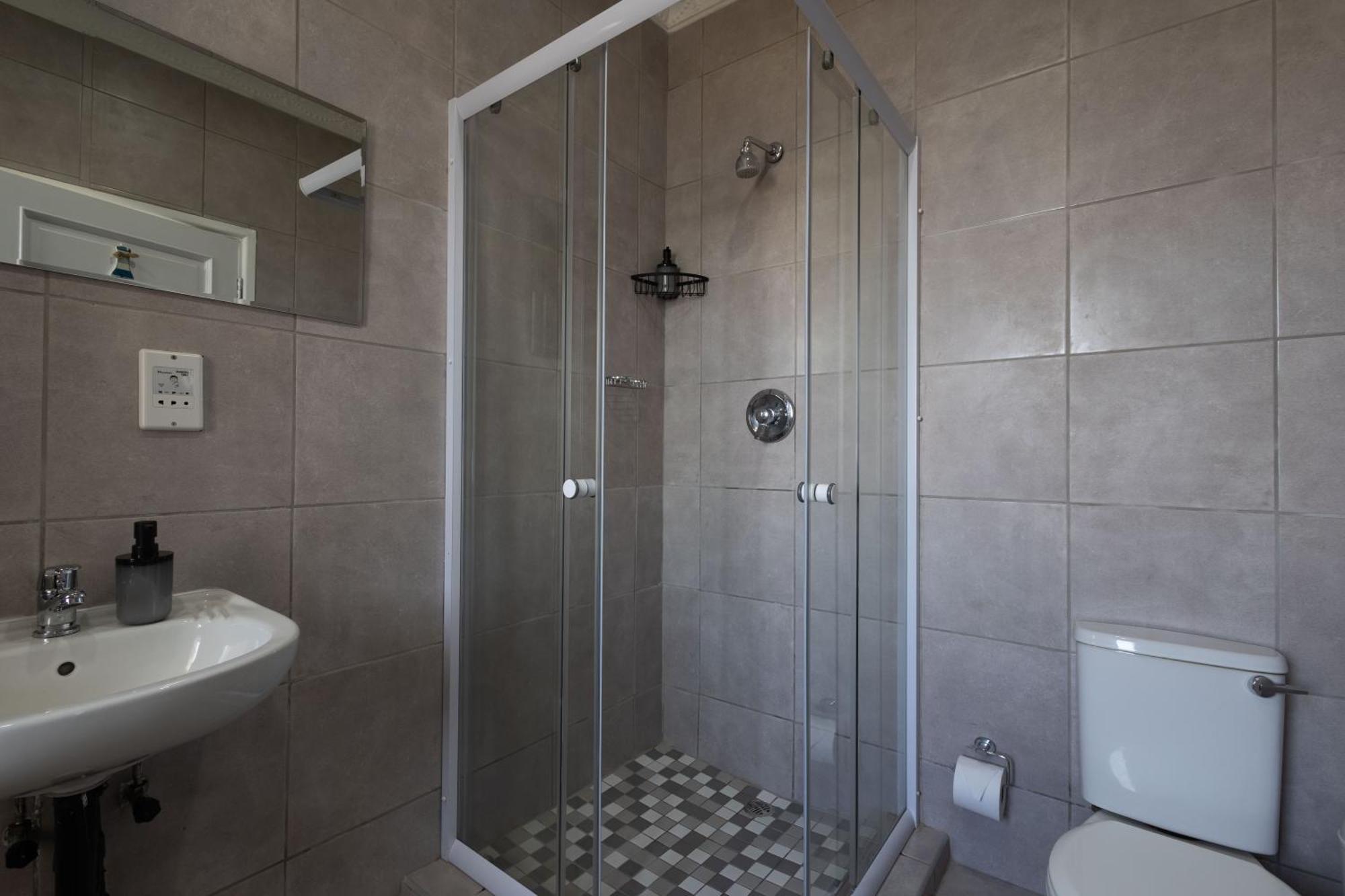 Self-catering At Ocean Breeze Durban