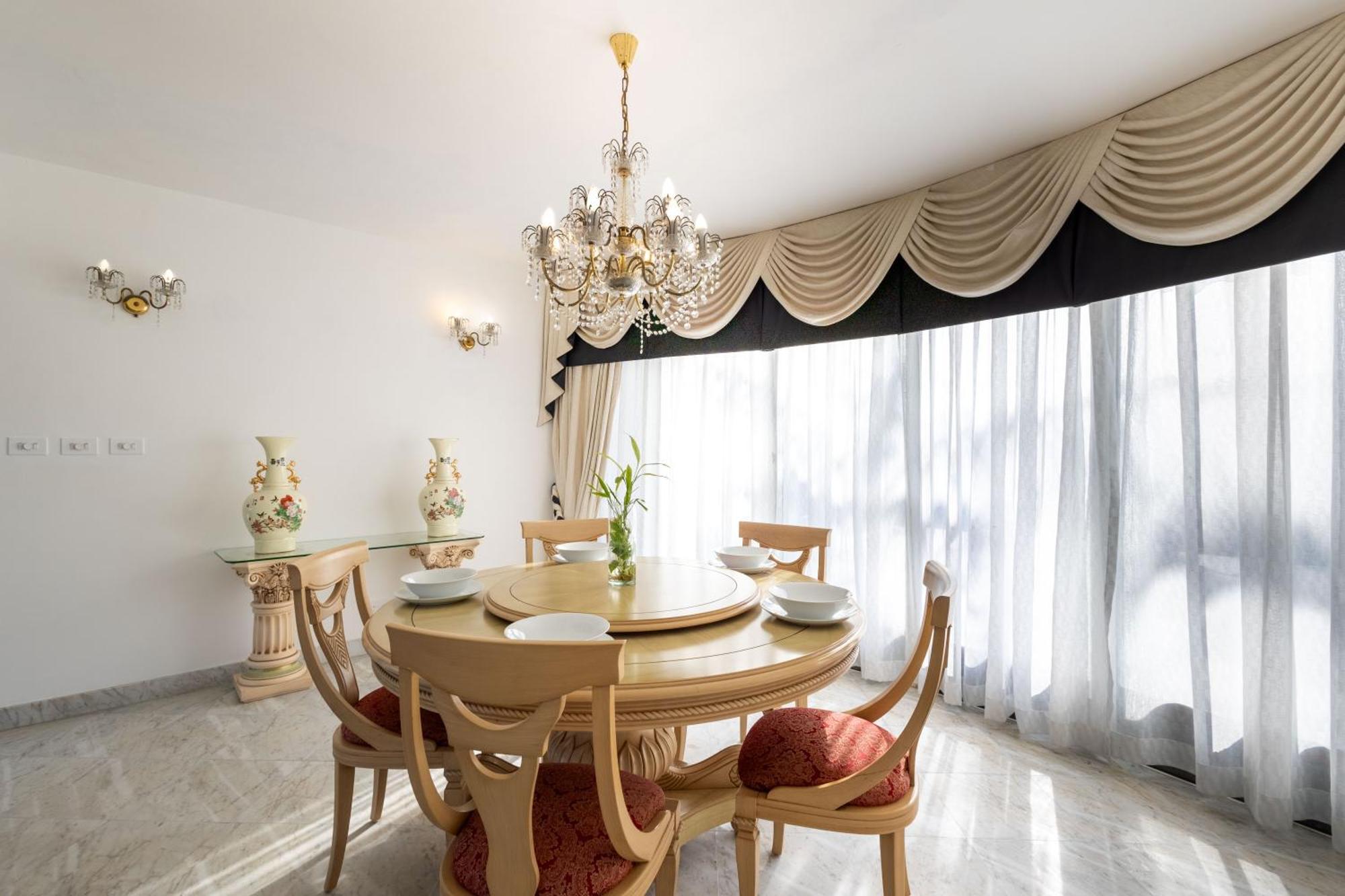 Self-catering At Ocean Breeze Durban